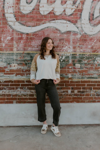 Ella High Rise Cuffed Straight Leg- Hidden