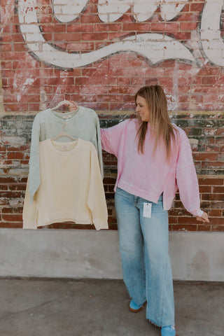 Day To Day Mineral Wash Sweatshirt- Pink