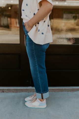 Nellie High Rise Straight Leg Jeans- J21 Risen