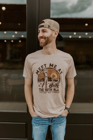 Men's Quittin Time Graphic Tee- Red Dirt