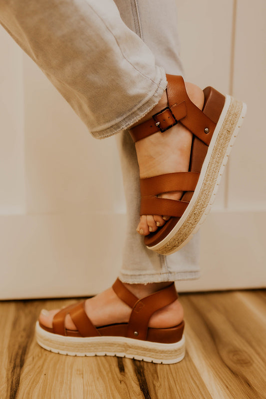 Evana Platform Sandal- Brown
