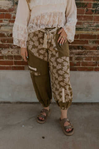 Free Spirit Bandana Joggers- Olive