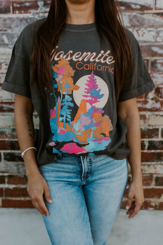 Yosemite Cali Graphic Tee