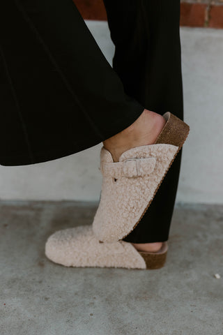 Magnolias Shearling Clog- Dirty Laundry