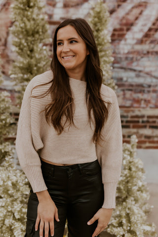 Round Neck Cropped Ribbed Sweater