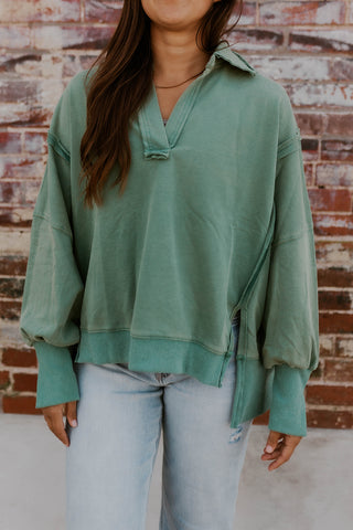 Mineral Wash Oversized Sweatshirt- Hunter Green