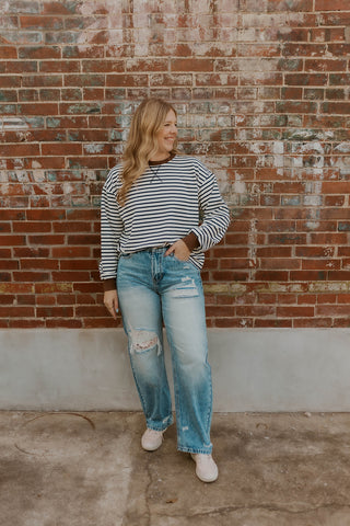 Vintage Stitch Barrel Jeans
