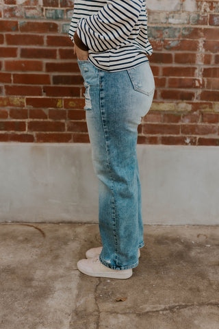 Vintage Stitch Barrel Jeans