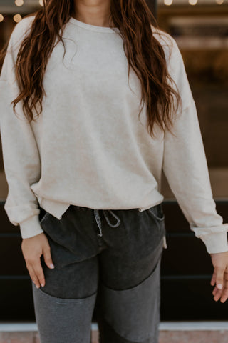 Mineral Wash Pullover- Oatmeal