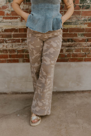 Nori Tan Camo Jeans- Hidden