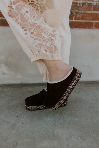 Villas Recycled Suede Clog- Chocolate