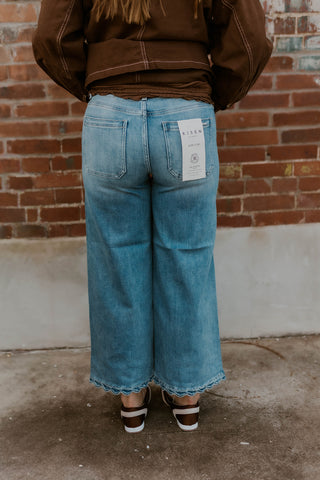 Scallop Days Wide Leg Jeans- Risen