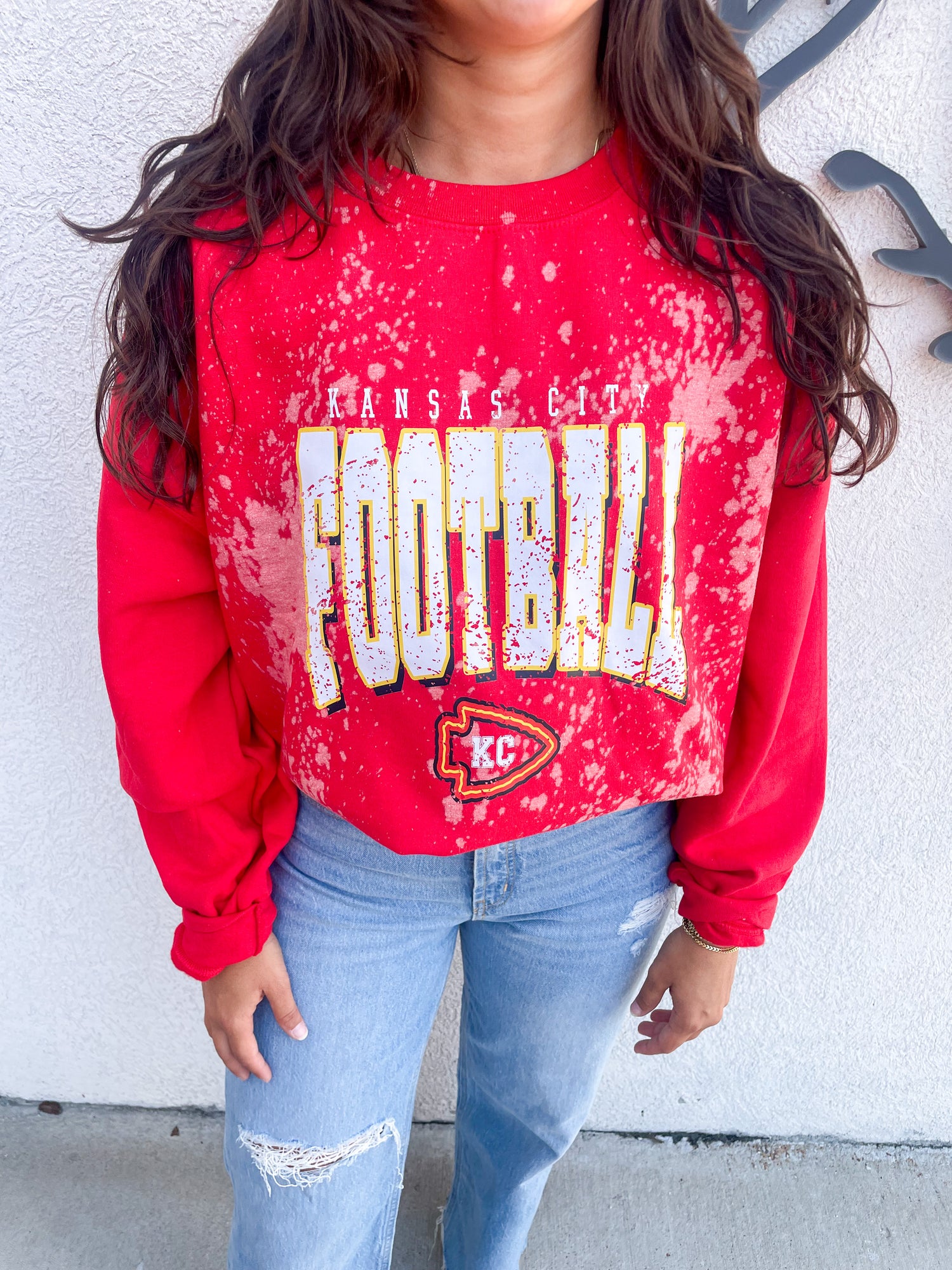 The Rowe Boutique Chiefs Distressed Football Sweatshirt 3XL