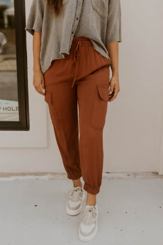 Nine To Five Cargo Joggers- Rust