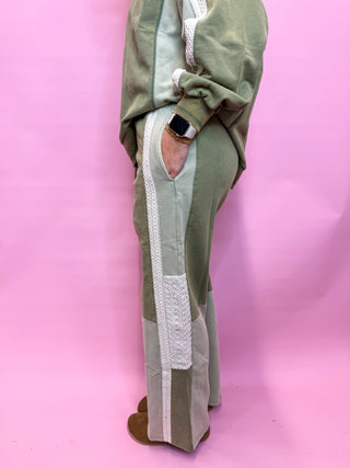 Off The Grid Pants- Olive