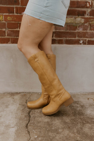 Yurie Boots- Chinese Laundry