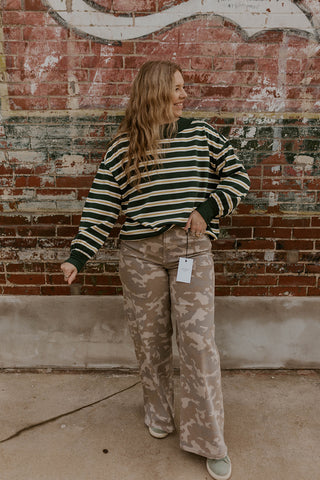 Stripe Right Mock Neck Sweatshirt- Hunter Green