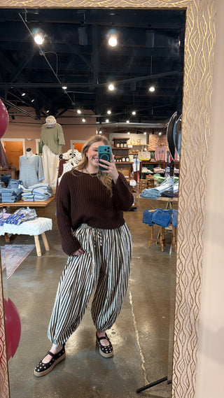 Cafe Stripe Balloon Pants